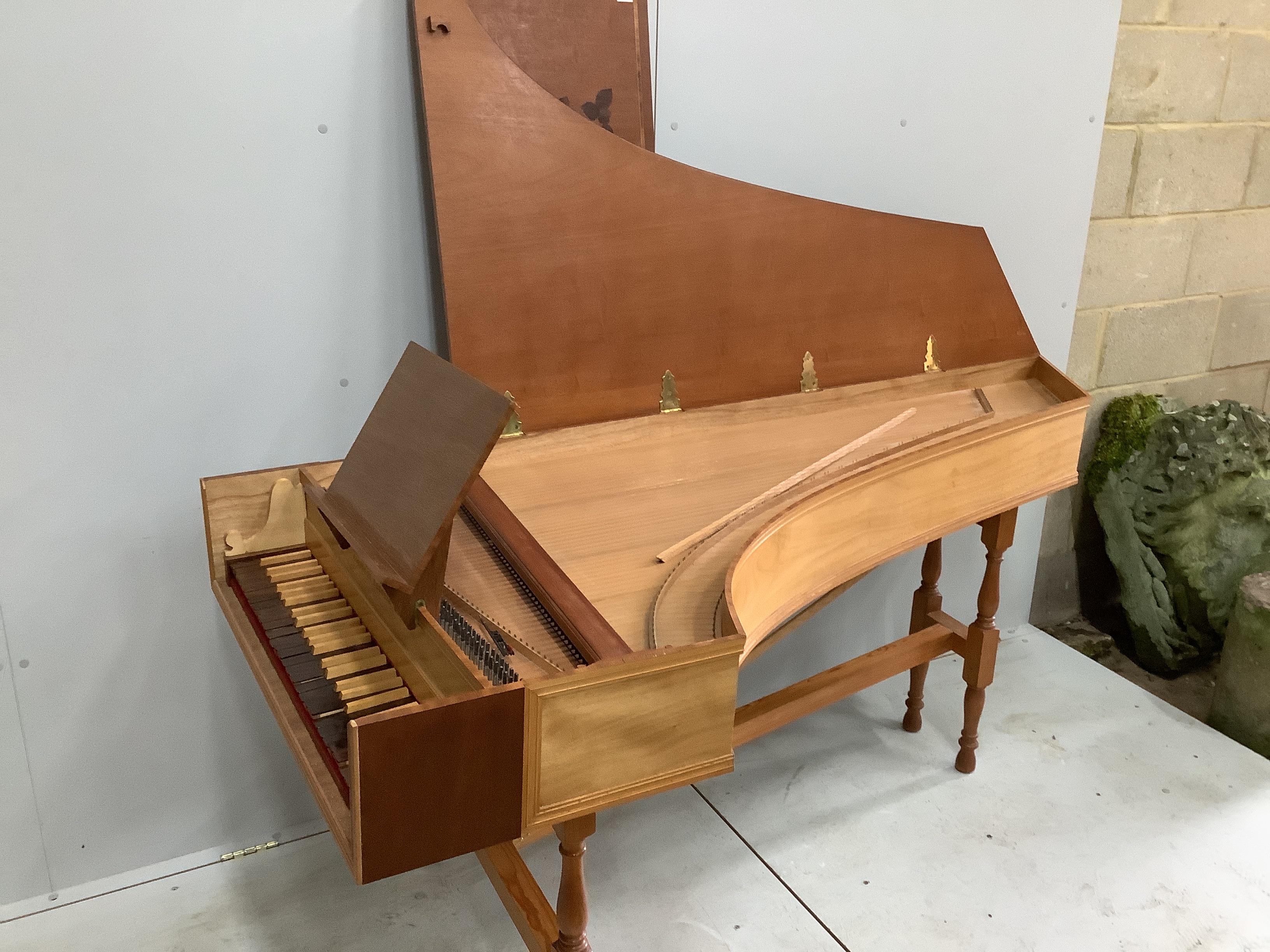 A Sandy Rogers kit built harpsichord after Giovanni Antonio, designed by Mark Stevenson, 4.5 octaves, rosewood naturals, width 81cm, length 185cm, with construction guide and other paperwork